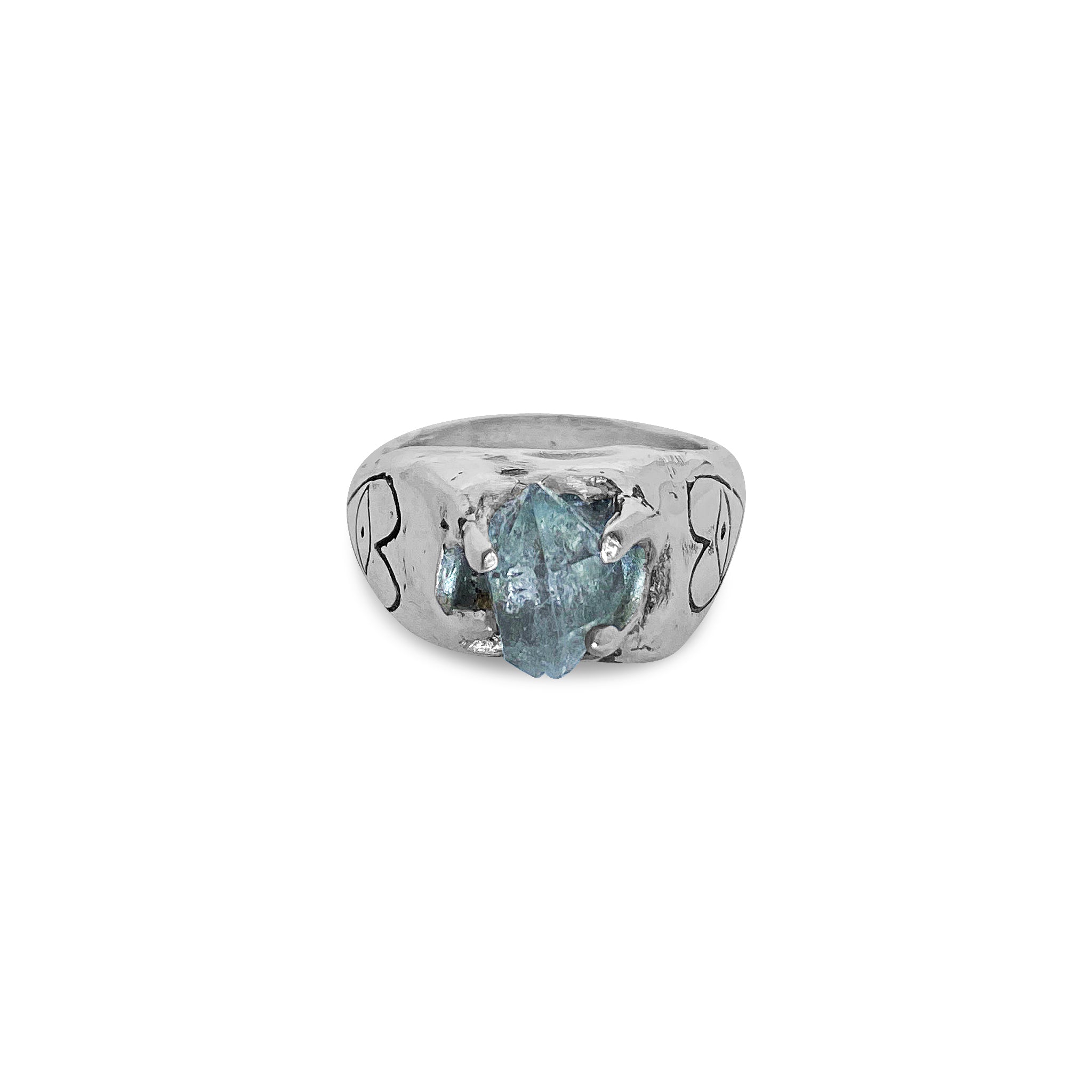 Quartz Love eye ring US SIZE 7 1/2 Aus SIZE P